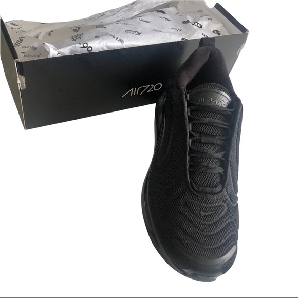 Nike Air Max 720 Grade School ‘Triple Black’ Size 7 Y/ 8.5 women’s - Picture 5 of 7